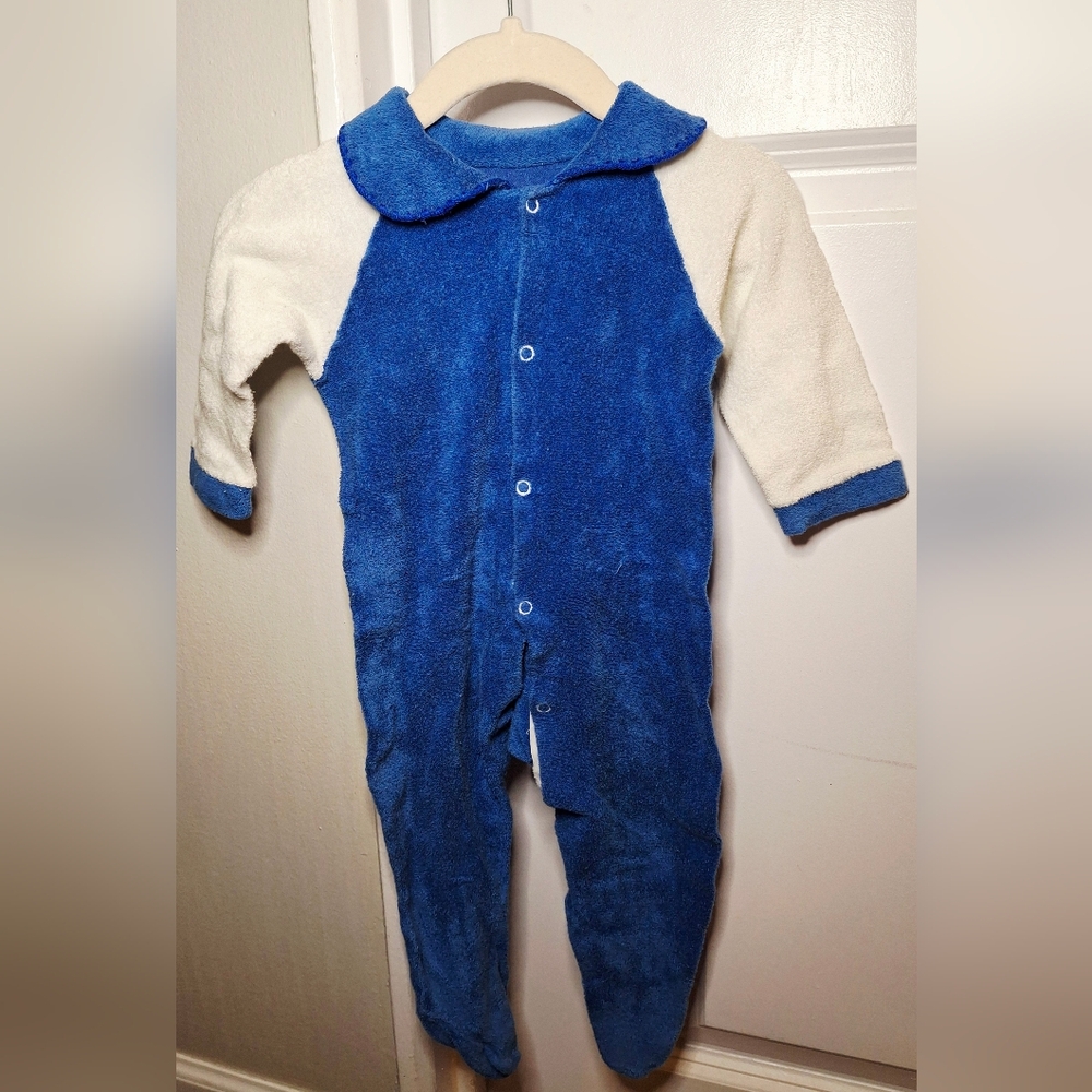 Vintage 80s Cozy Onesie Made in Canada (6-9 mo)